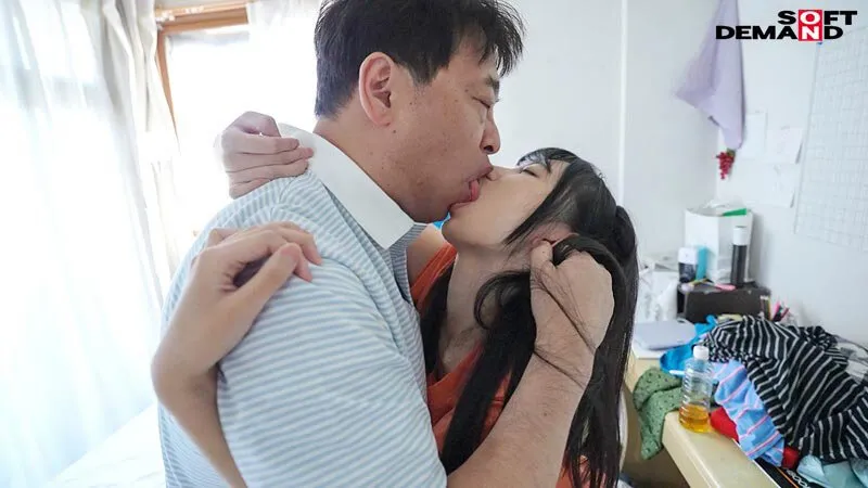 AV女優鳥羽いく